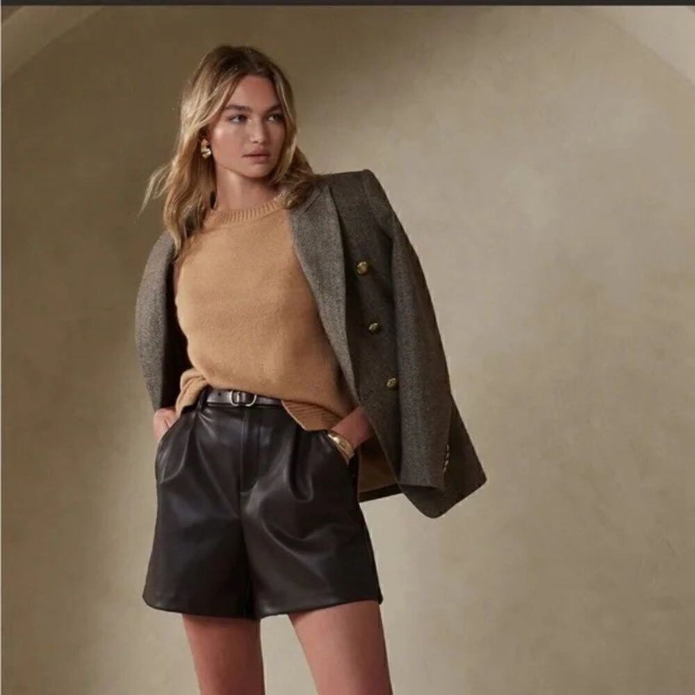 BANANA REPUBLIC Silk Blend Sweater Top N432